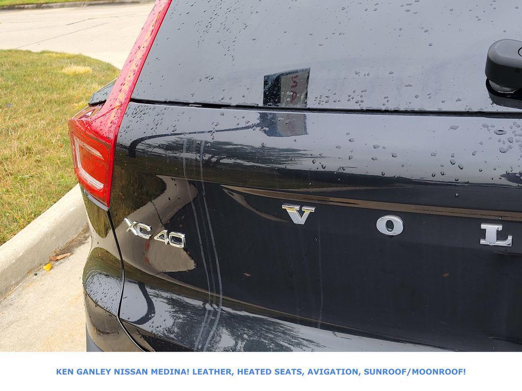 used 2024 Volvo XC40 car, priced at $25,291