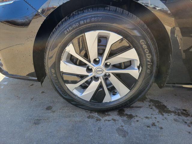 used 2023 Nissan Altima car, priced at $17,591