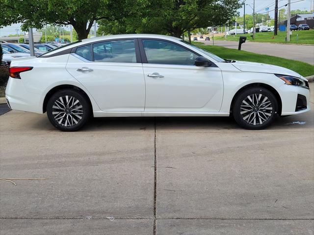 new 2025 Nissan Altima car, priced at $30,495