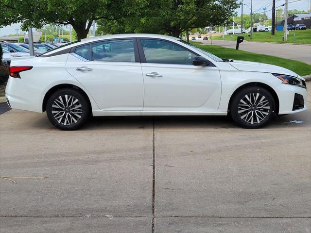 new 2025 Nissan Altima car, priced at $30,495