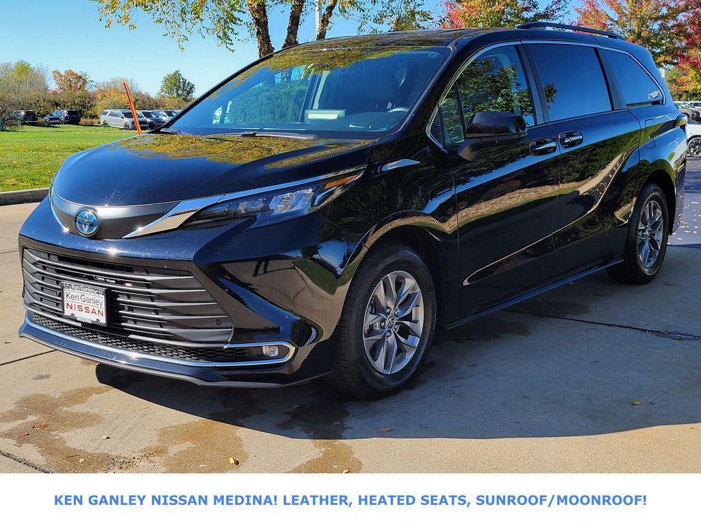 used 2024 Toyota Sienna car, priced at $39,474