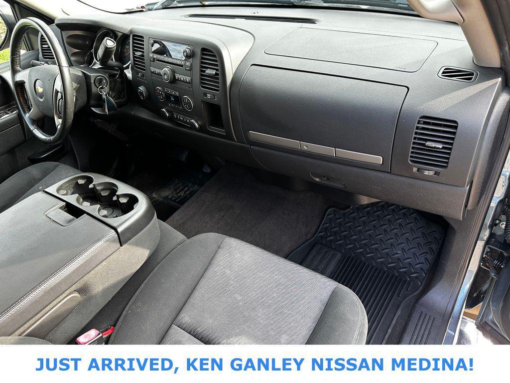 used 2011 Chevrolet Silverado 1500 car, priced at $12,998