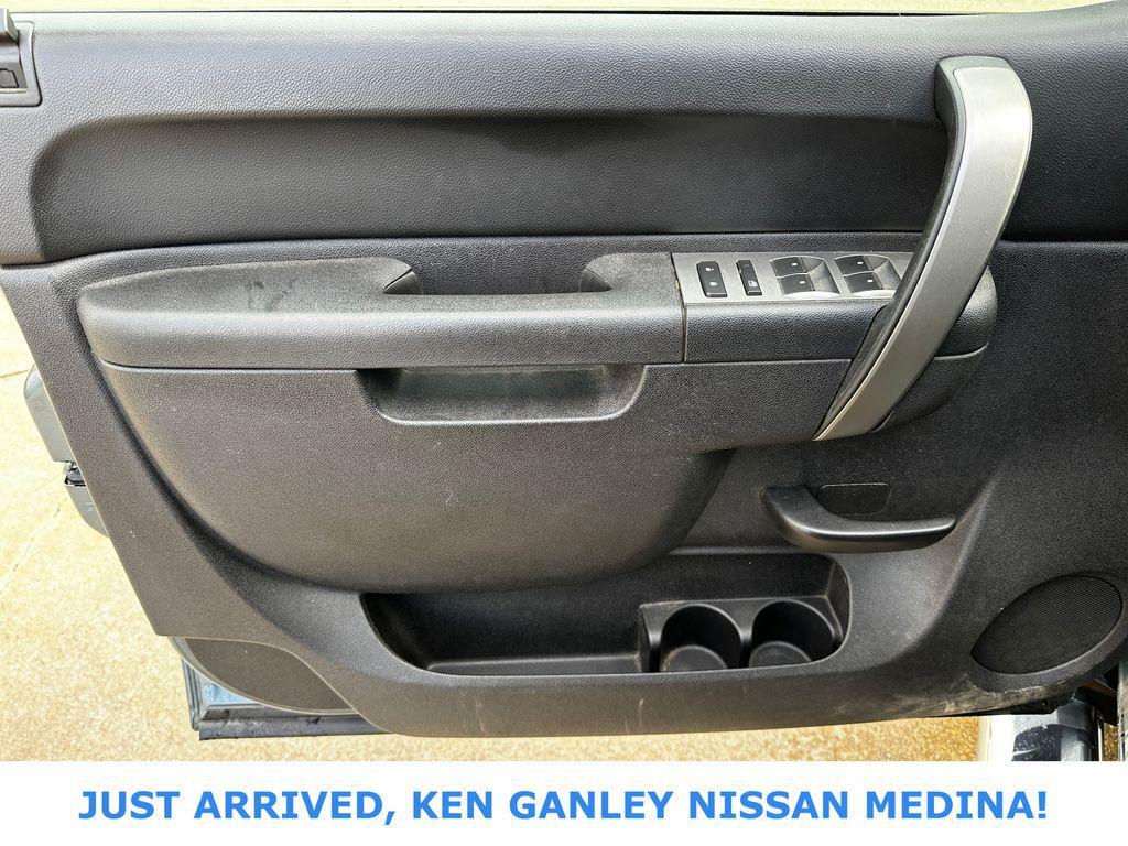 used 2011 Chevrolet Silverado 1500 car, priced at $12,998