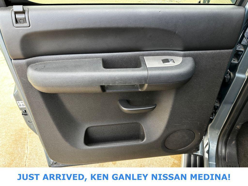 used 2011 Chevrolet Silverado 1500 car, priced at $12,998