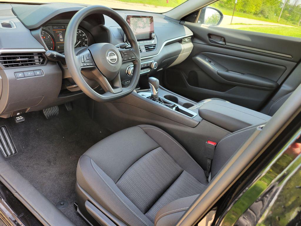 new 2025 Nissan Altima car, priced at $25,101