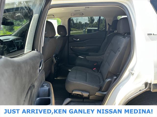 used 2022 GMC Acadia car, priced at $25,996