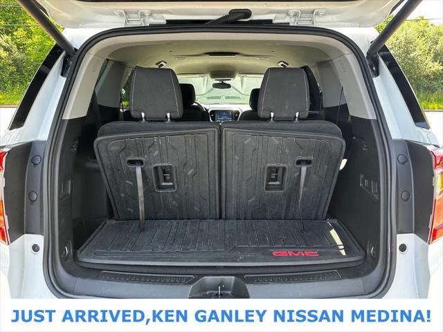 used 2022 GMC Acadia car, priced at $25,996