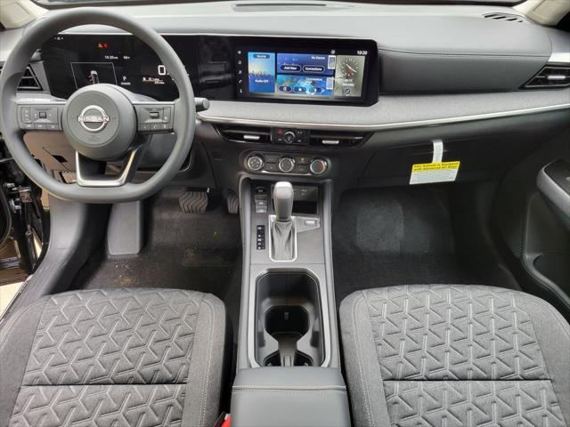 new 2025 Nissan Kicks car, priced at $29,865