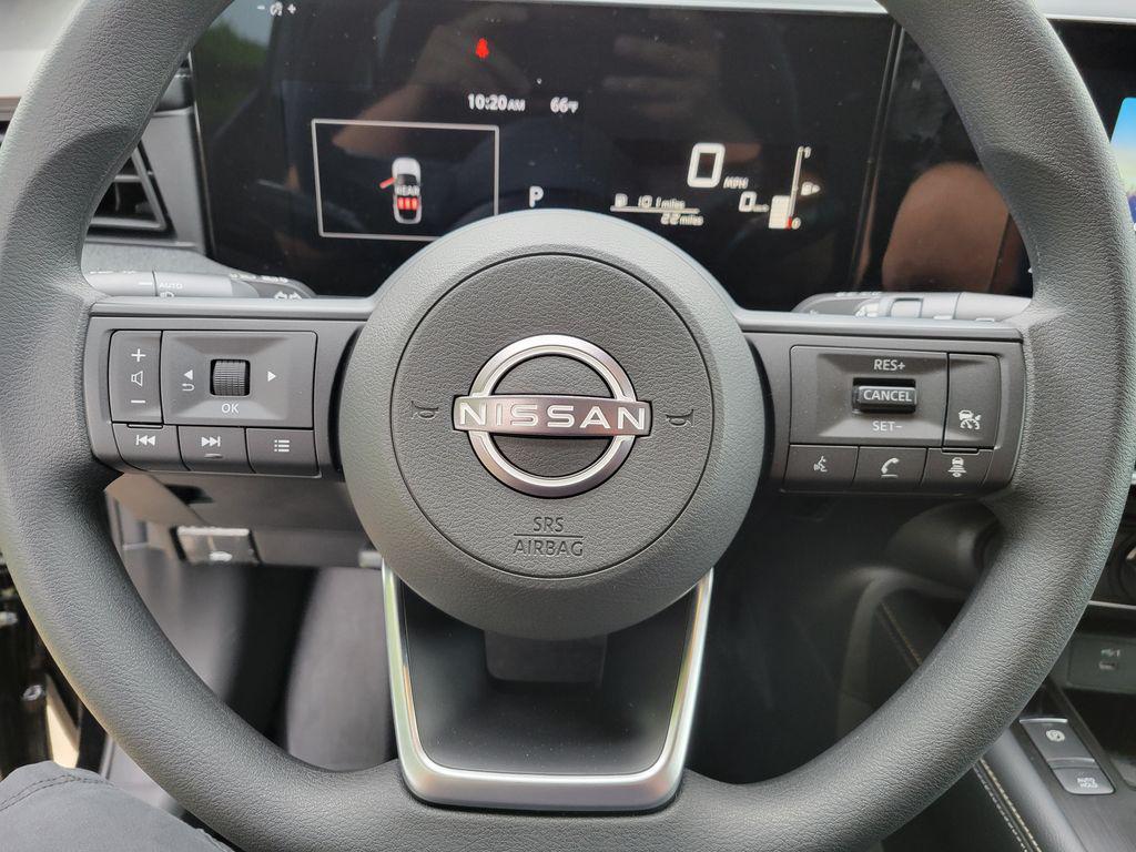new 2025 Nissan Kicks car, priced at $29,365