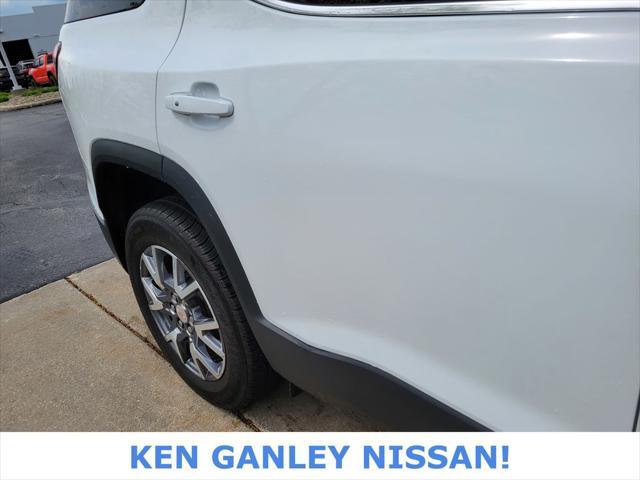used 2023 GMC Acadia car, priced at $27,914