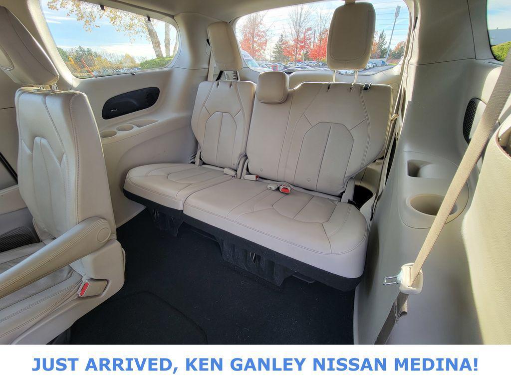 used 2019 Chrysler Pacifica car, priced at $14,828