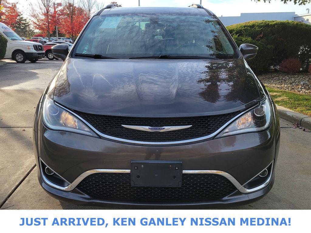 used 2019 Chrysler Pacifica car, priced at $14,828