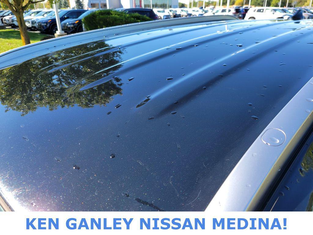 used 2023 Hyundai Santa Fe car, priced at $20,564