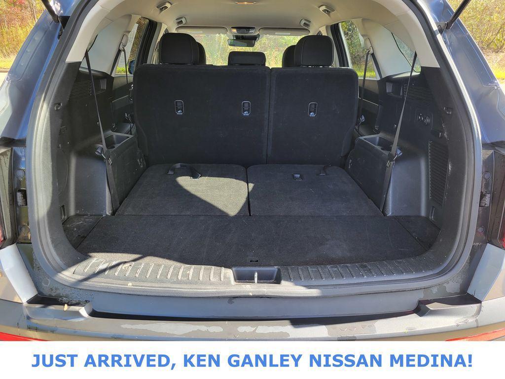 used 2022 Kia Sorento car, priced at $21,194