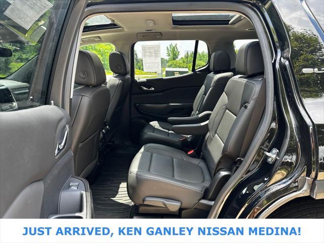 used 2023 GMC Acadia car, priced at $34,998