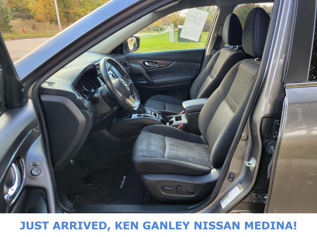 used 2020 Nissan Rogue car, priced at $17,491