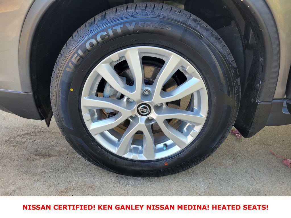 used 2020 Nissan Rogue car, priced at $17,362