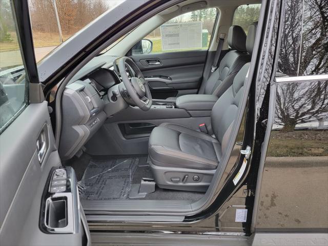 new 2025 Nissan Pathfinder car, priced at $50,300