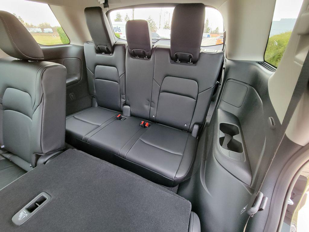 new 2025 Nissan Pathfinder car, priced at $50,300