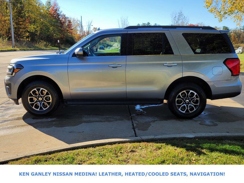 used 2024 Ford Expedition car, priced at $42,591