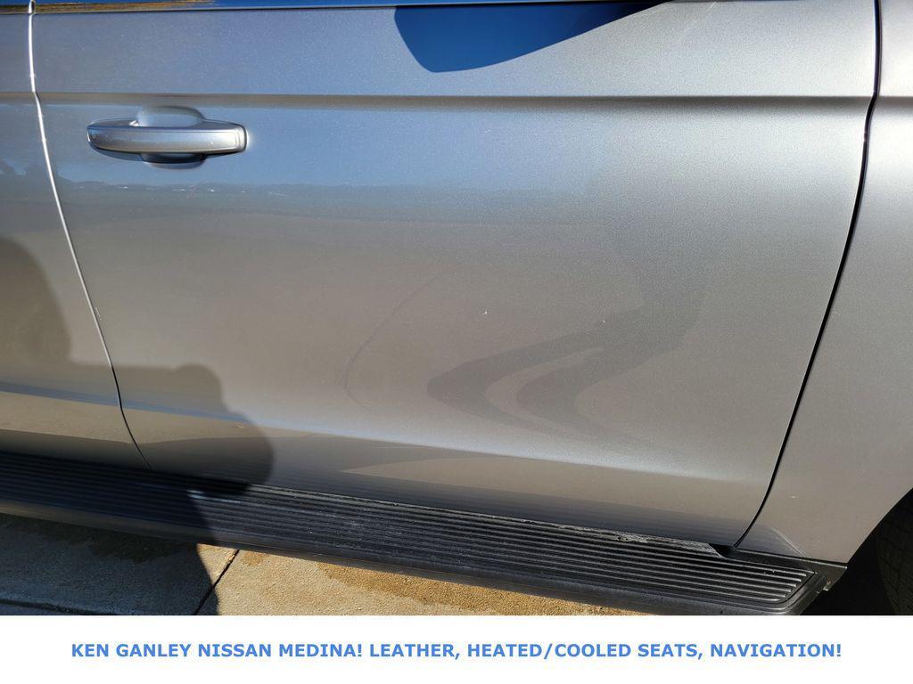 used 2024 Ford Expedition car, priced at $42,591