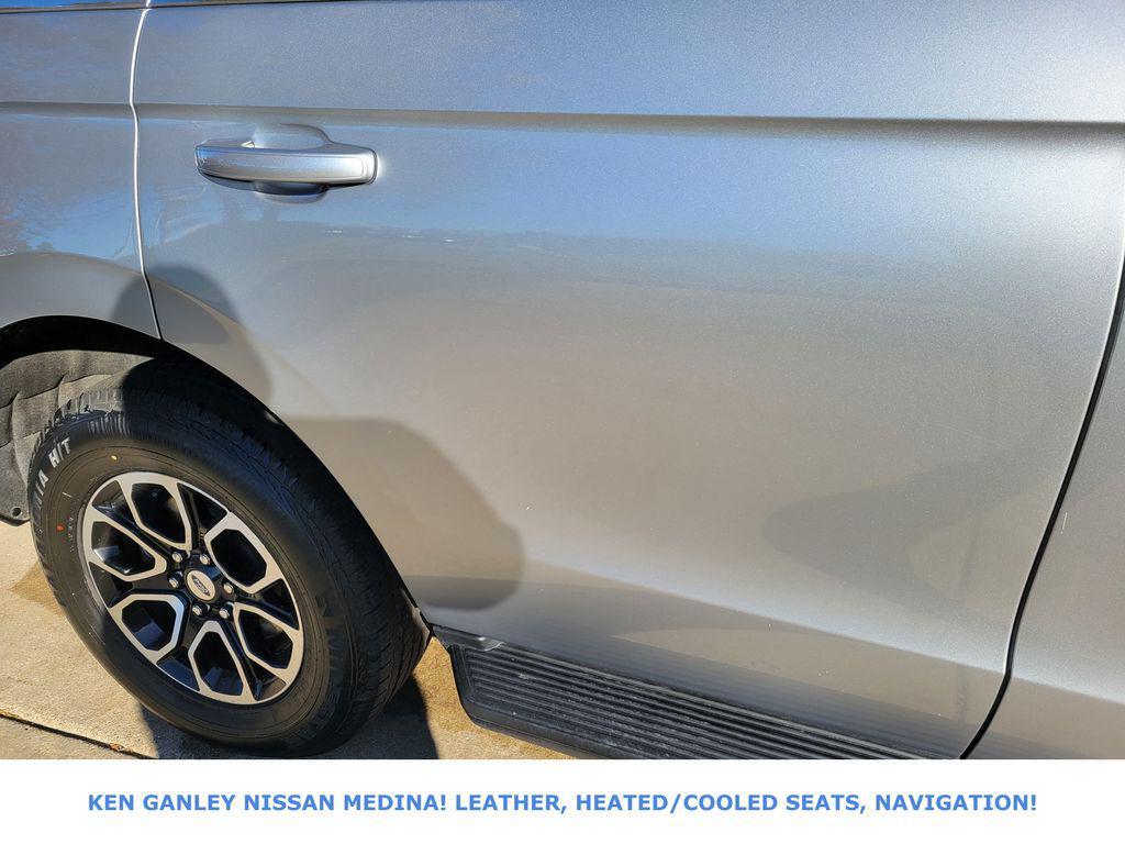 used 2024 Ford Expedition car, priced at $42,591