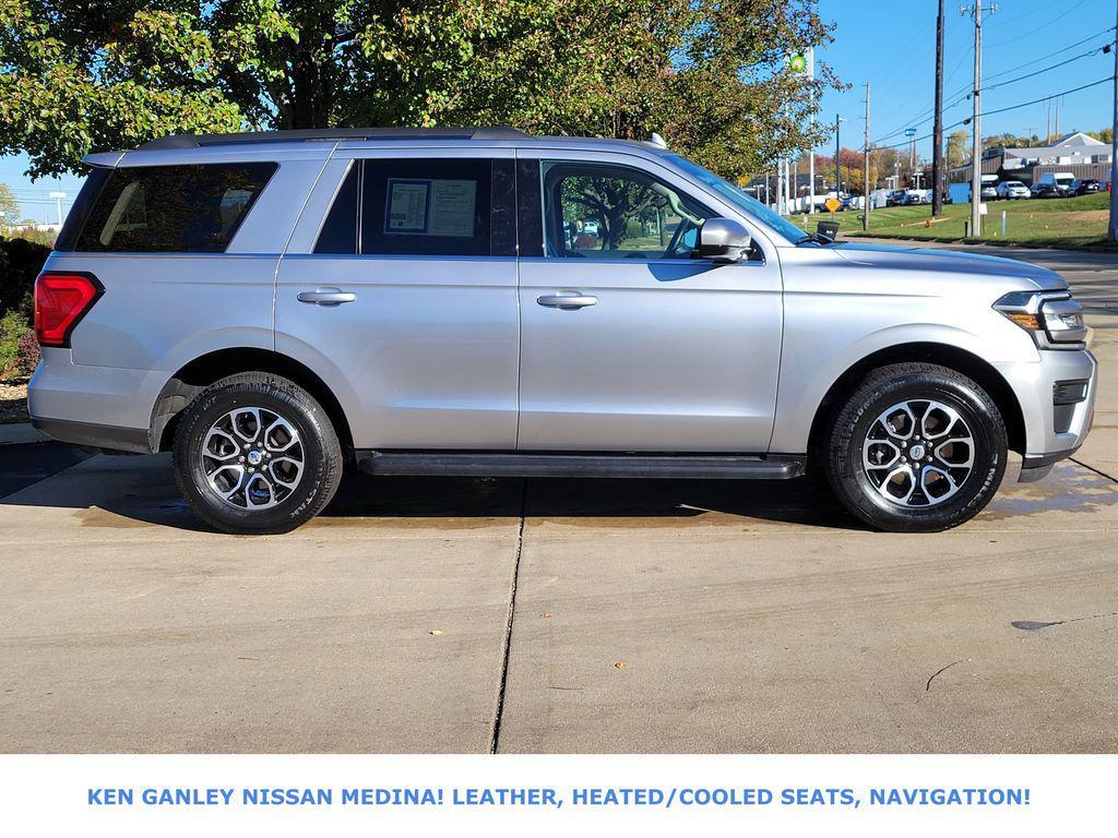 used 2024 Ford Expedition car, priced at $42,591