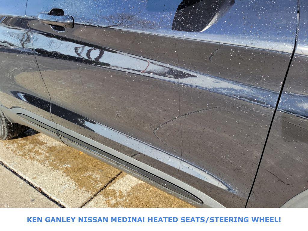 used 2025 Ford Explorer car, priced at $39,998