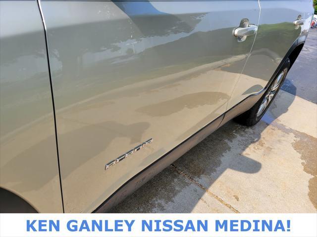 used 2017 GMC Acadia car, priced at $12,923