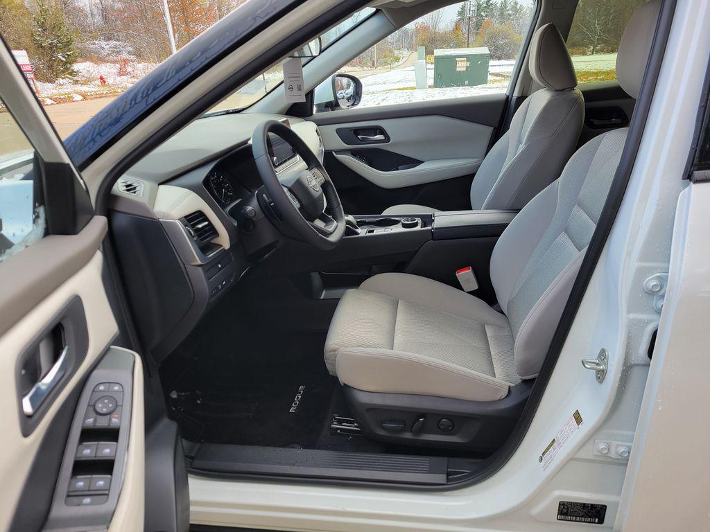 new 2025 Nissan Rogue car, priced at $35,065