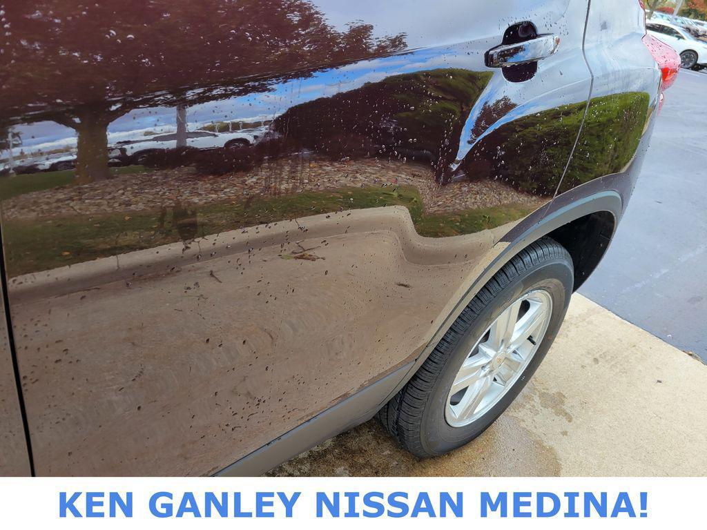 used 2022 Chevrolet Trax car, priced at $17,989