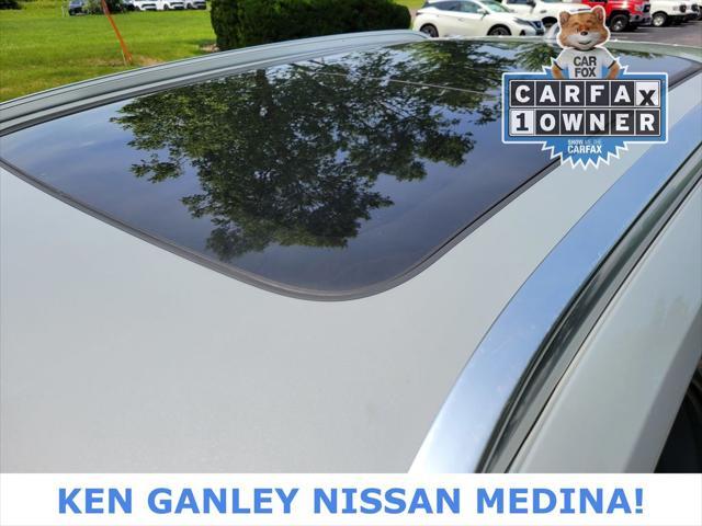 used 2024 Volvo XC40 car, priced at $32,598