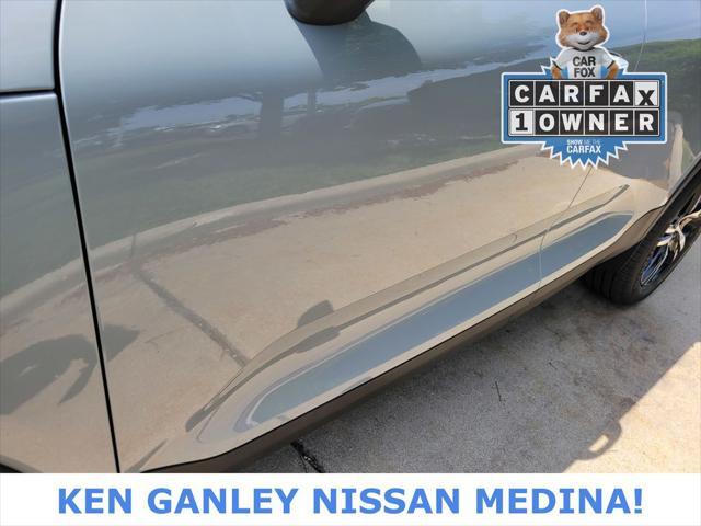 used 2024 Volvo XC40 car, priced at $32,598