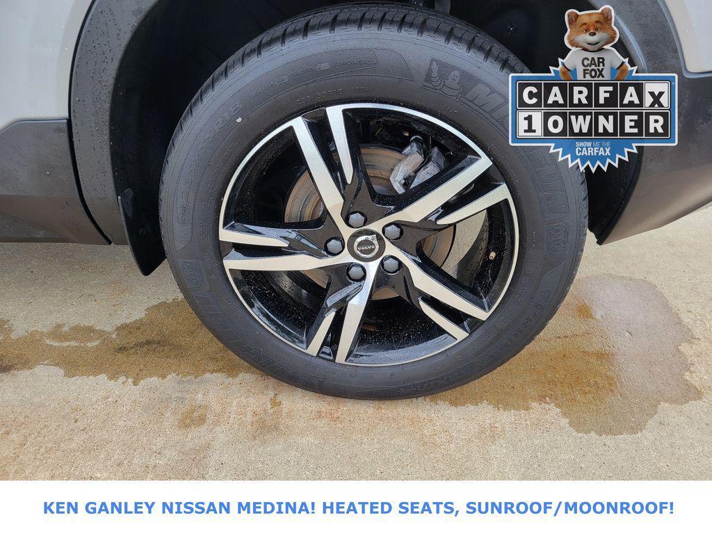 used 2025 Volvo XC40 car, priced at $27,991