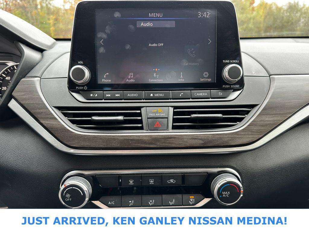 used 2023 Nissan Altima car, priced at $18,498