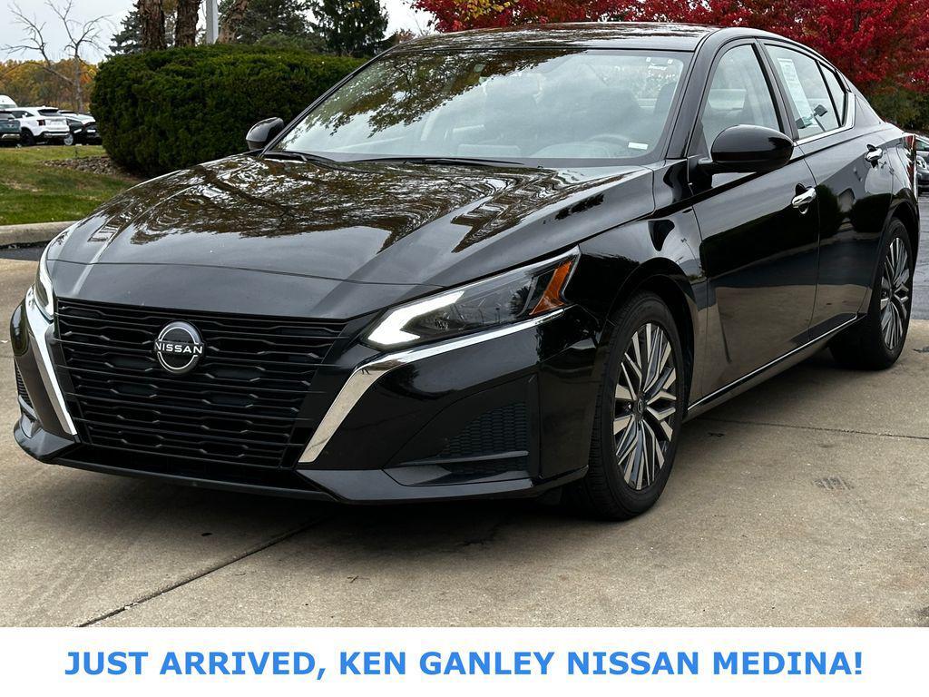 used 2023 Nissan Altima car, priced at $18,498