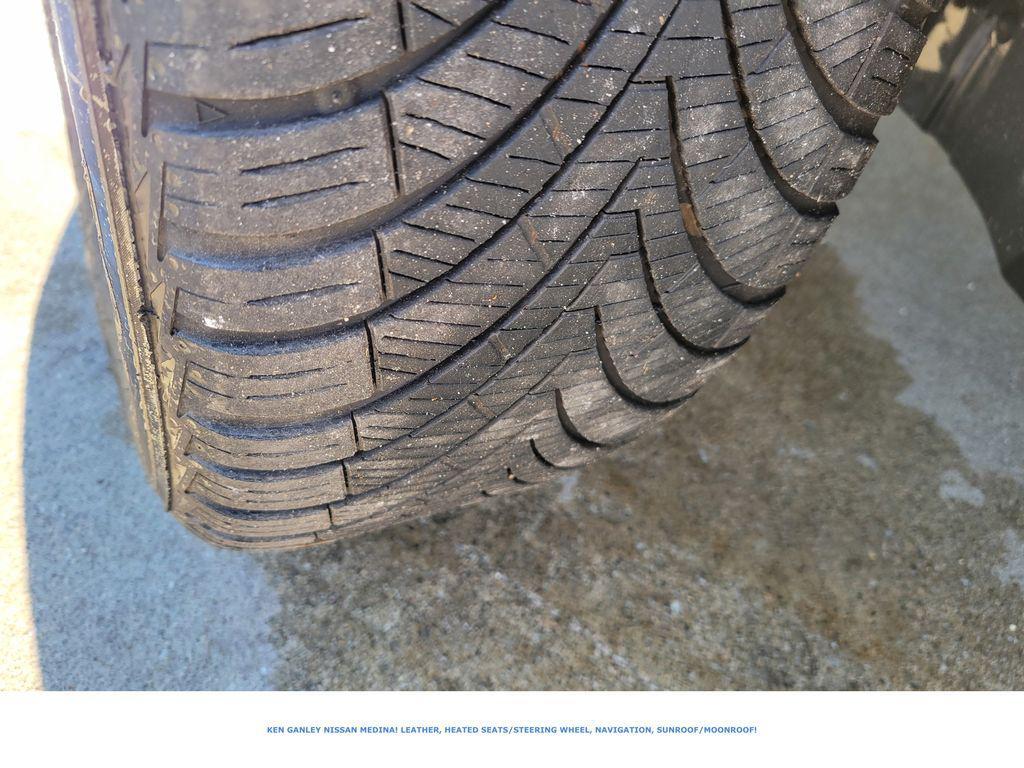 used 2023 Volvo XC60 car, priced at $26,486