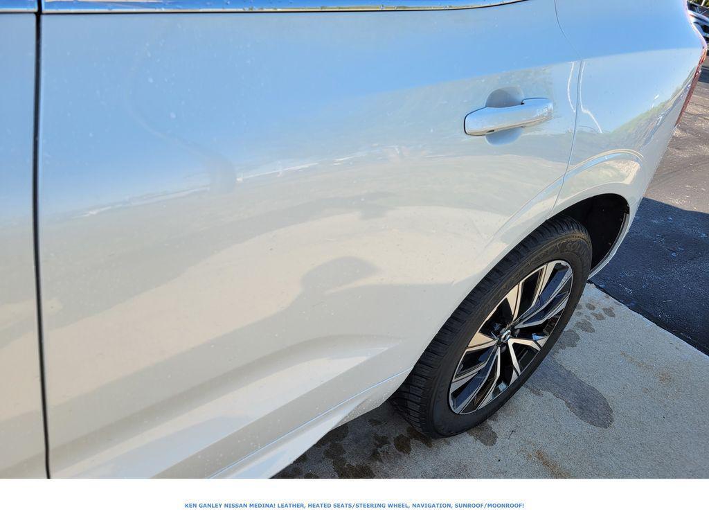 used 2023 Volvo XC60 car, priced at $26,486