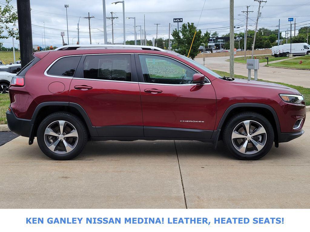 used 2020 Jeep Cherokee car, priced at $19,246