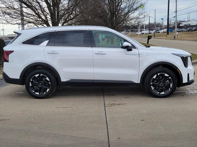 used 2024 Kia Sorento car, priced at $29,691