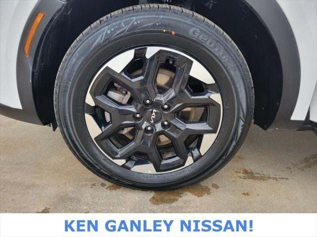 used 2024 Kia Sorento car, priced at $29,891