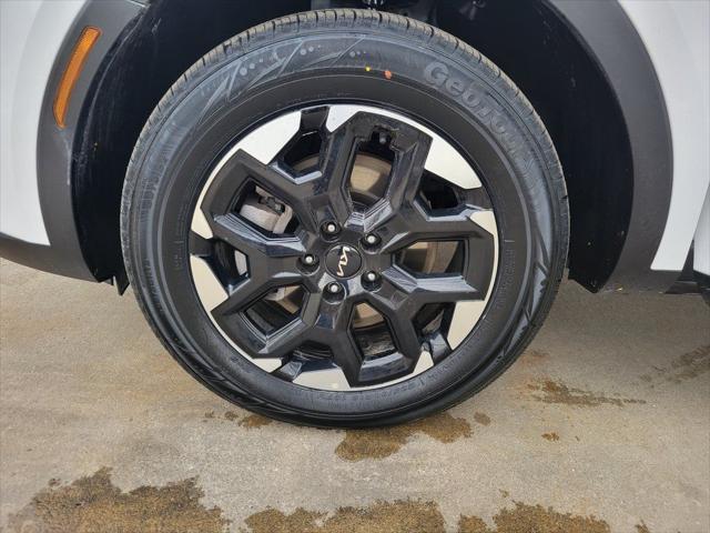 used 2024 Kia Sorento car, priced at $29,691