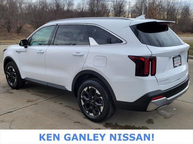 used 2024 Kia Sorento car, priced at $29,891