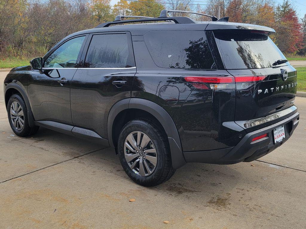 new 2025 Nissan Pathfinder car, priced at $43,555