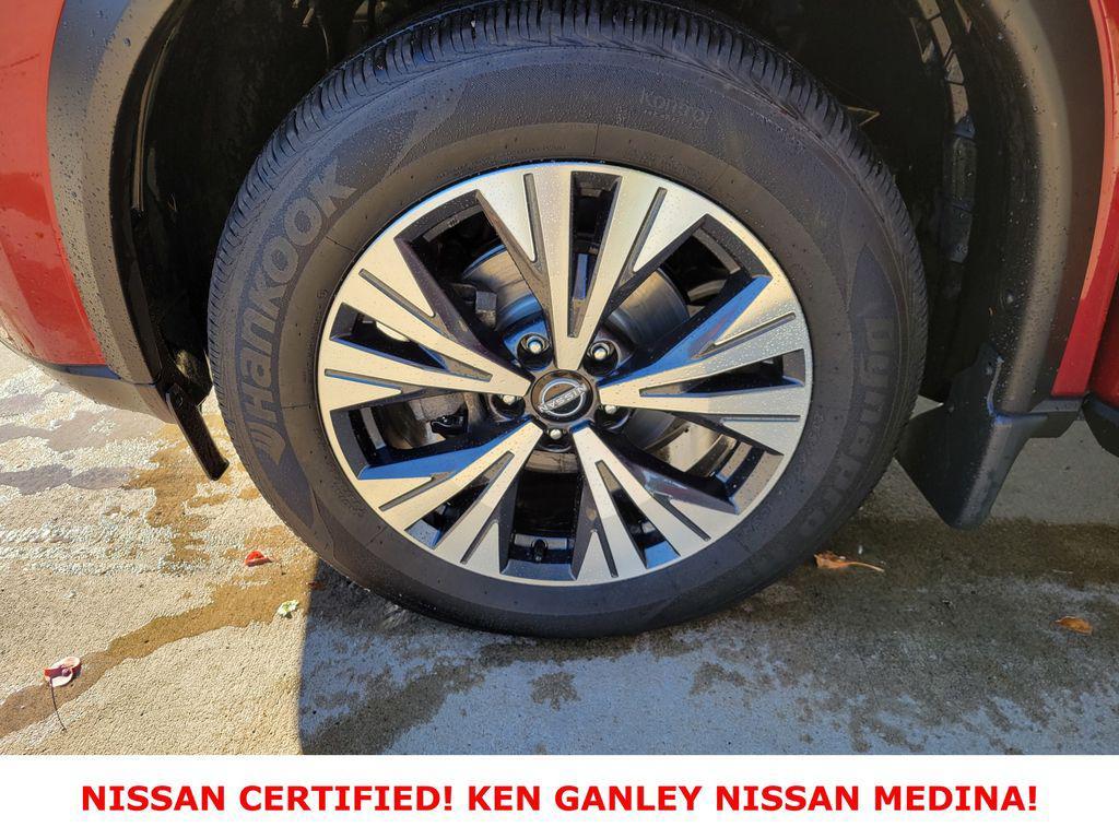 used 2023 Nissan Rogue car, priced at $23,426