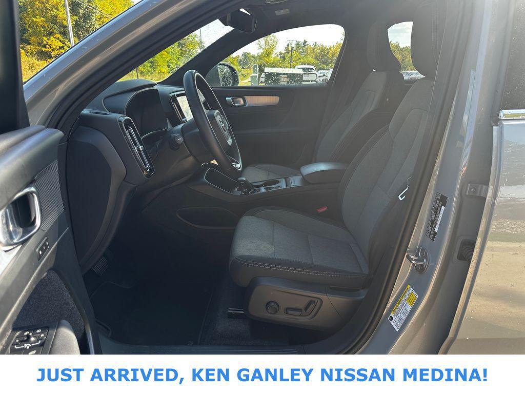 used 2024 Volvo XC40 car, priced at $24,991
