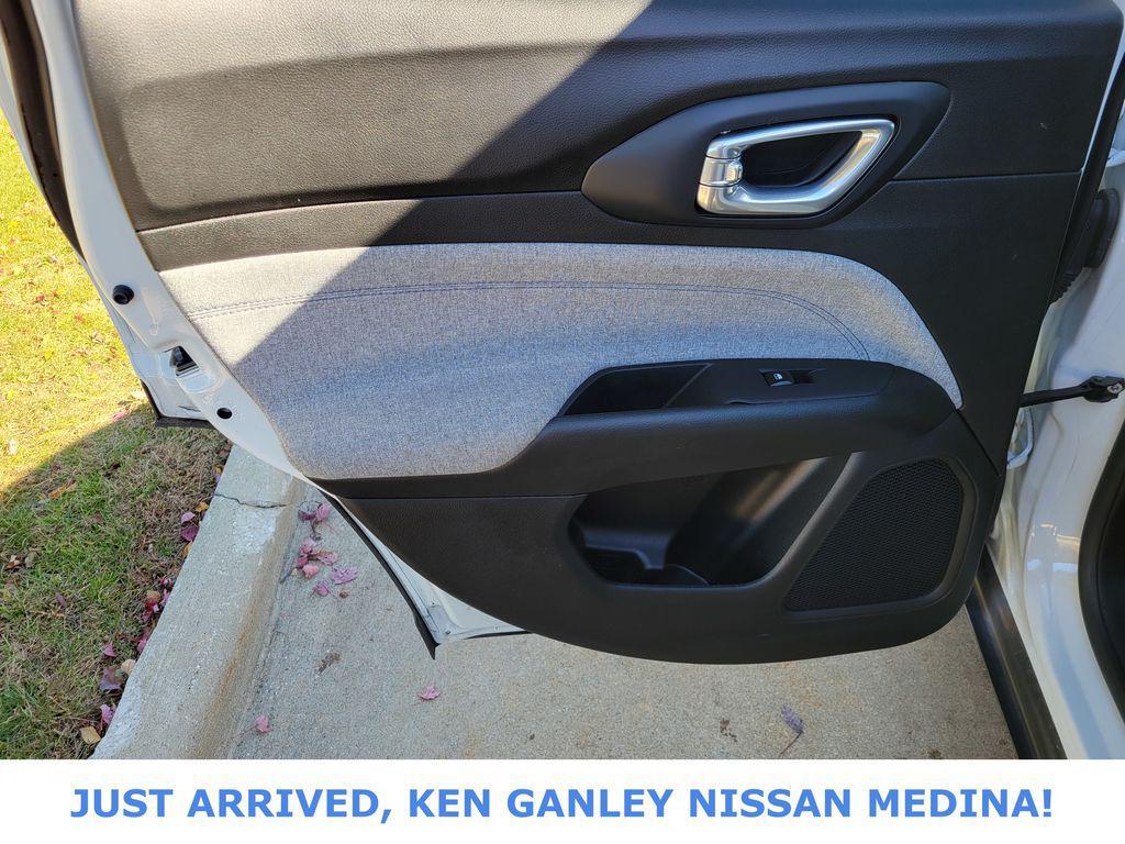 used 2024 Jeep Compass car, priced at $20,991