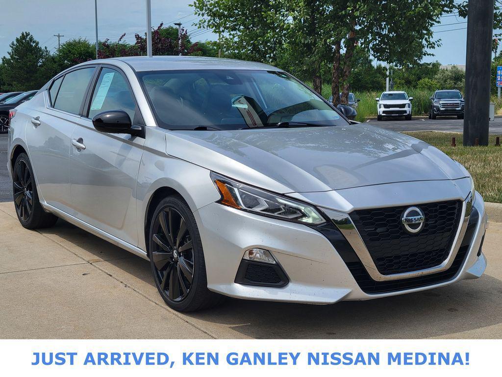 used 2021 Nissan Altima car, priced at $13,987