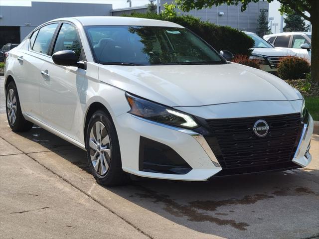 new 2025 Nissan Altima car, priced at $28,140