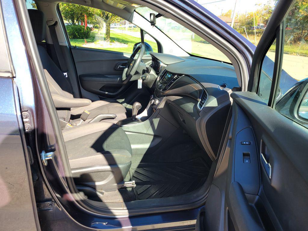 used 2019 Chevrolet Trax car, priced at $12,844